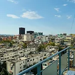 Urban Serenity City Skyline Premium - Blloku