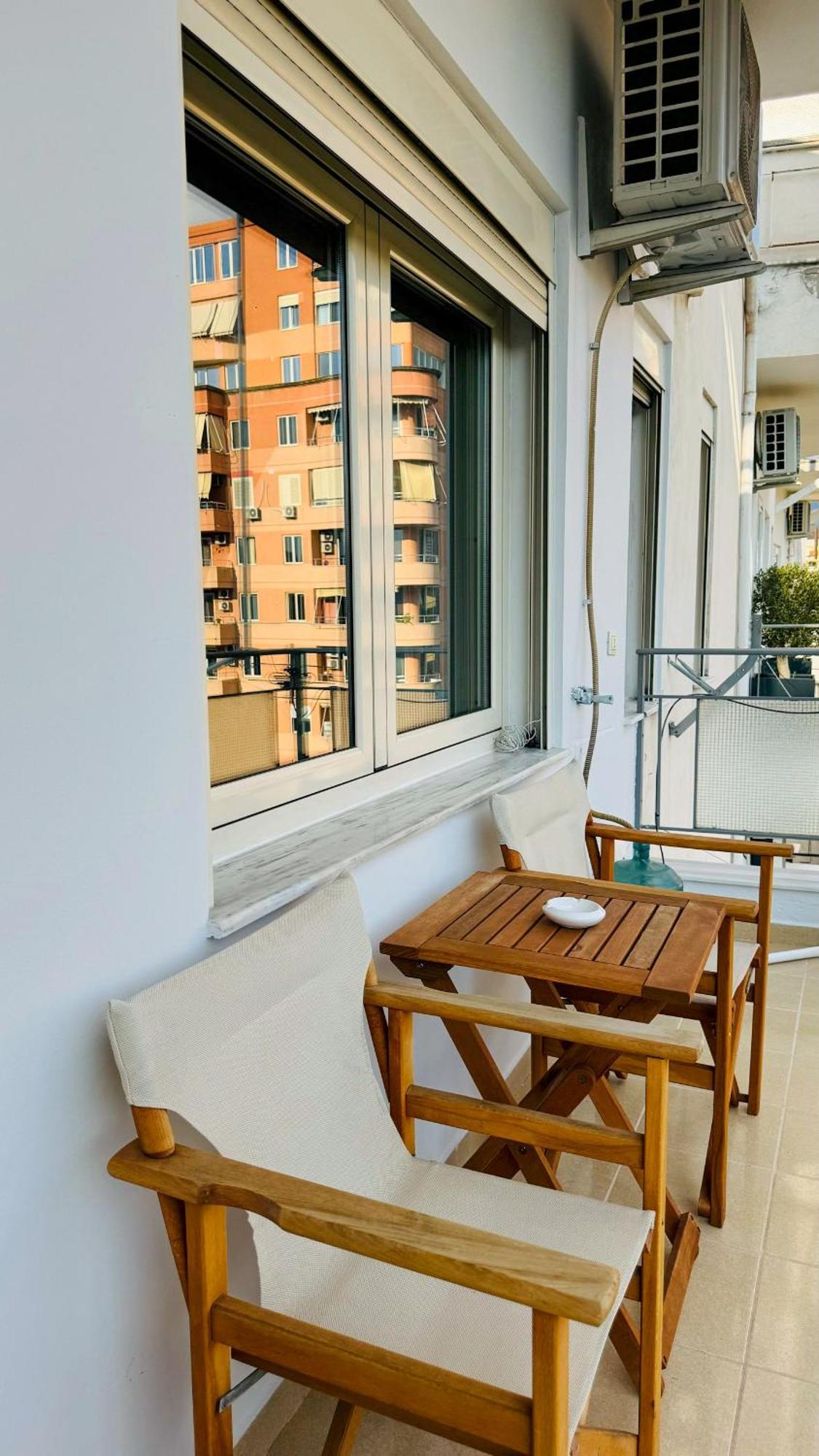 Apartament Urban Serenity Skyline Premium - Blloku Tirana