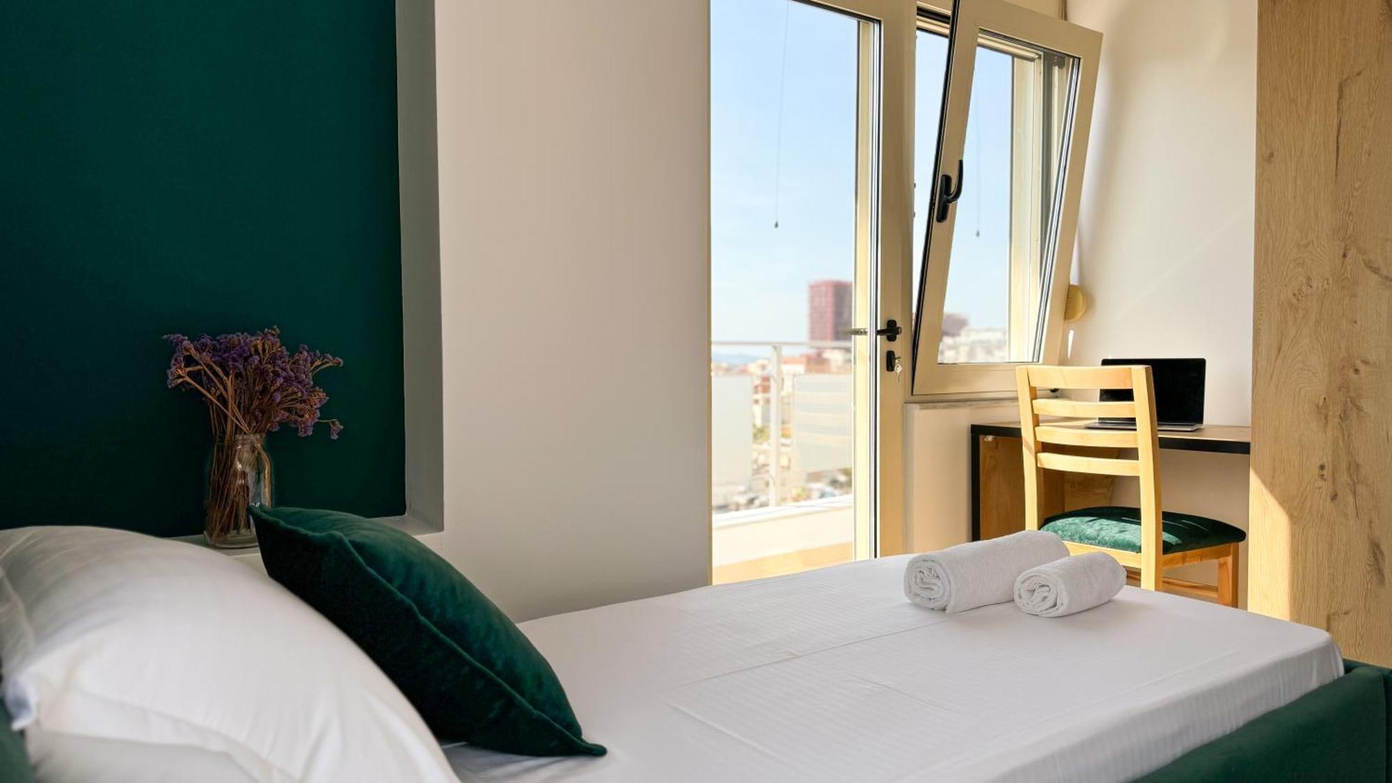 Urban Serenity Skyline Premium - Blloku Apartament Tirana