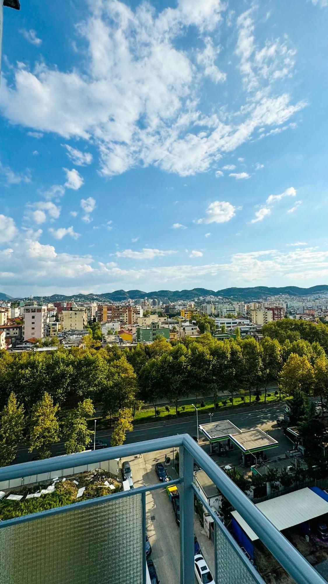 Appartamento Urban Serenity Skyline Premium - Blloku Tirana